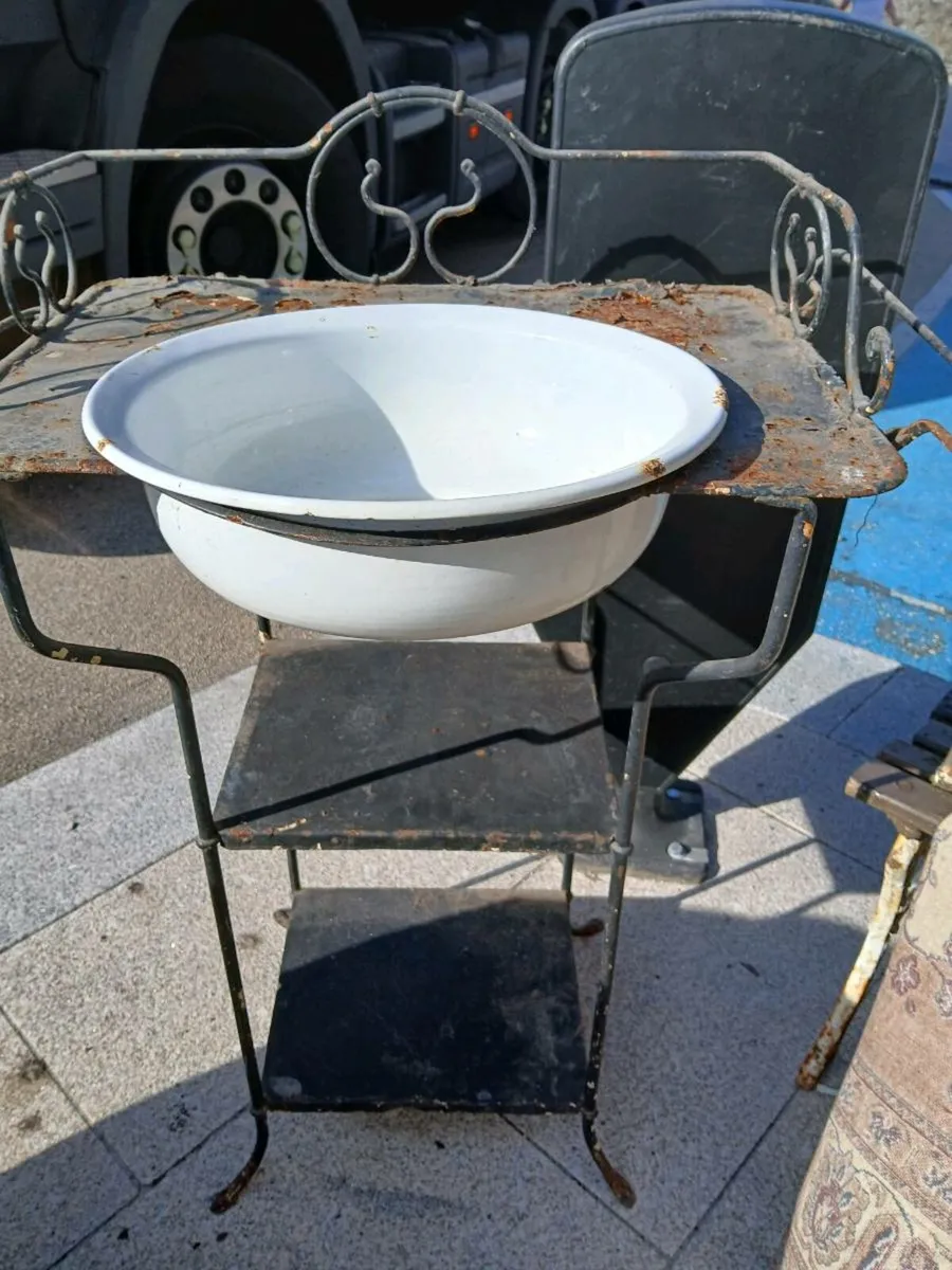 Antique wash stand - Image 2
