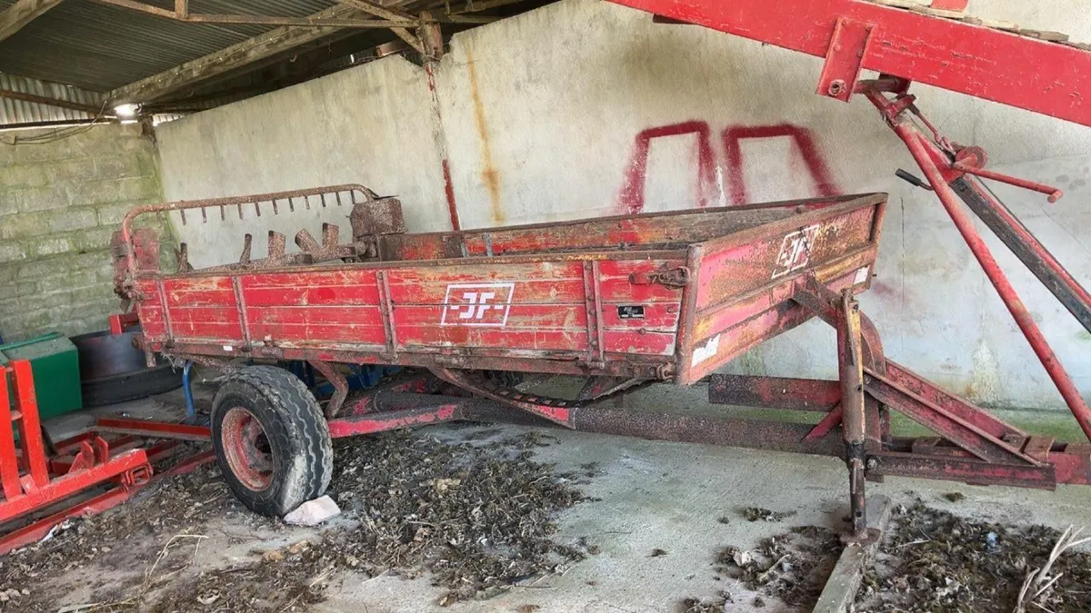 JF Muck Spreader - Image 1