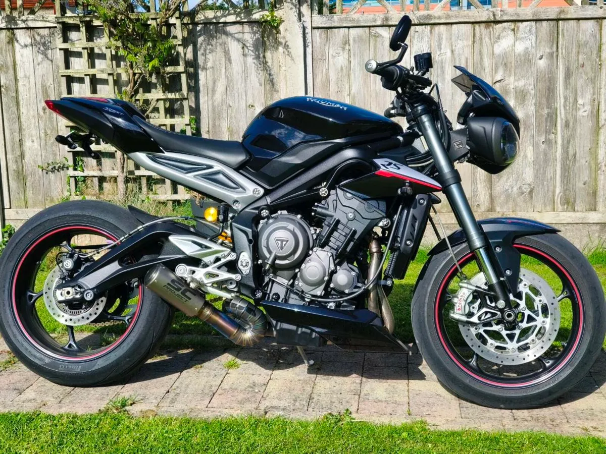 Triumph Street triple 765RS - Image 2