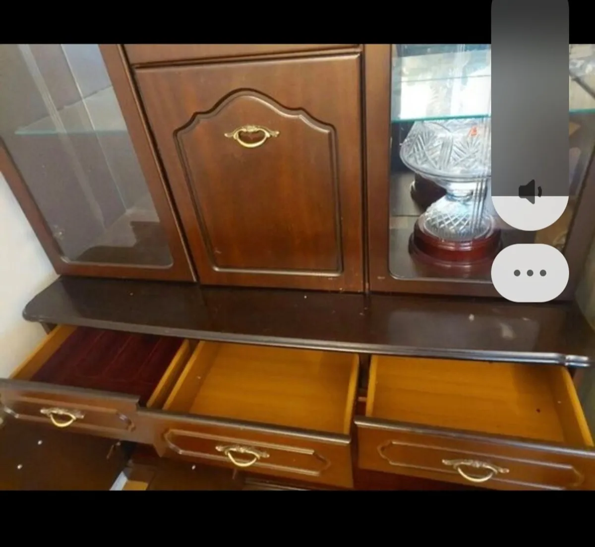 Large display unit - Image 4