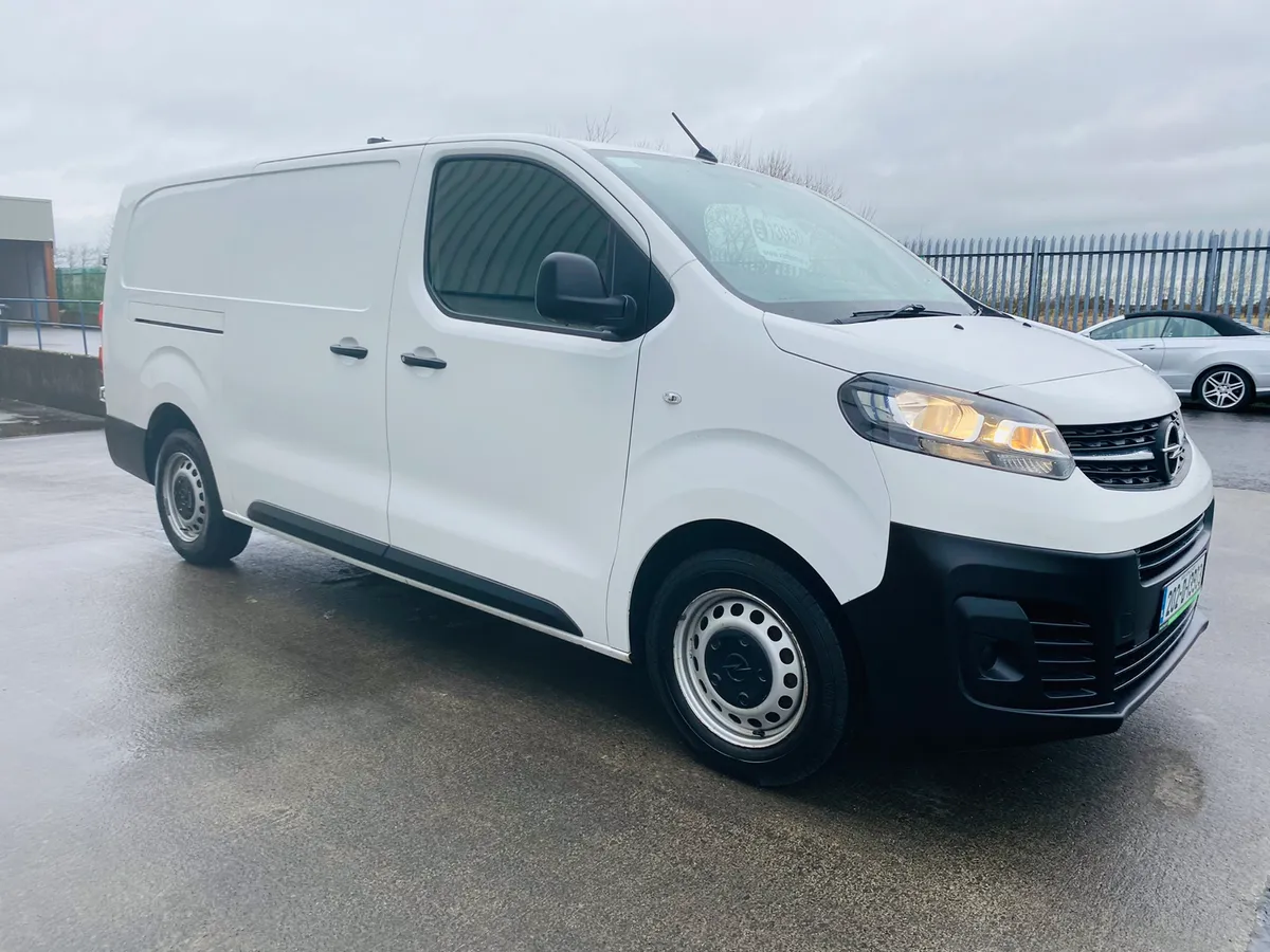 202 Opel Vivaro 1.5 LWB €12,950 + VAT - Image 3