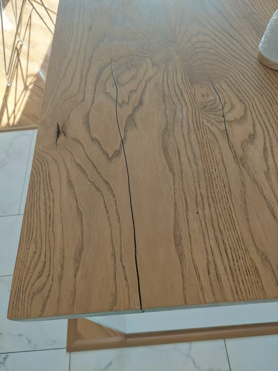 Kitchen Table and 2 chairs - Image 3