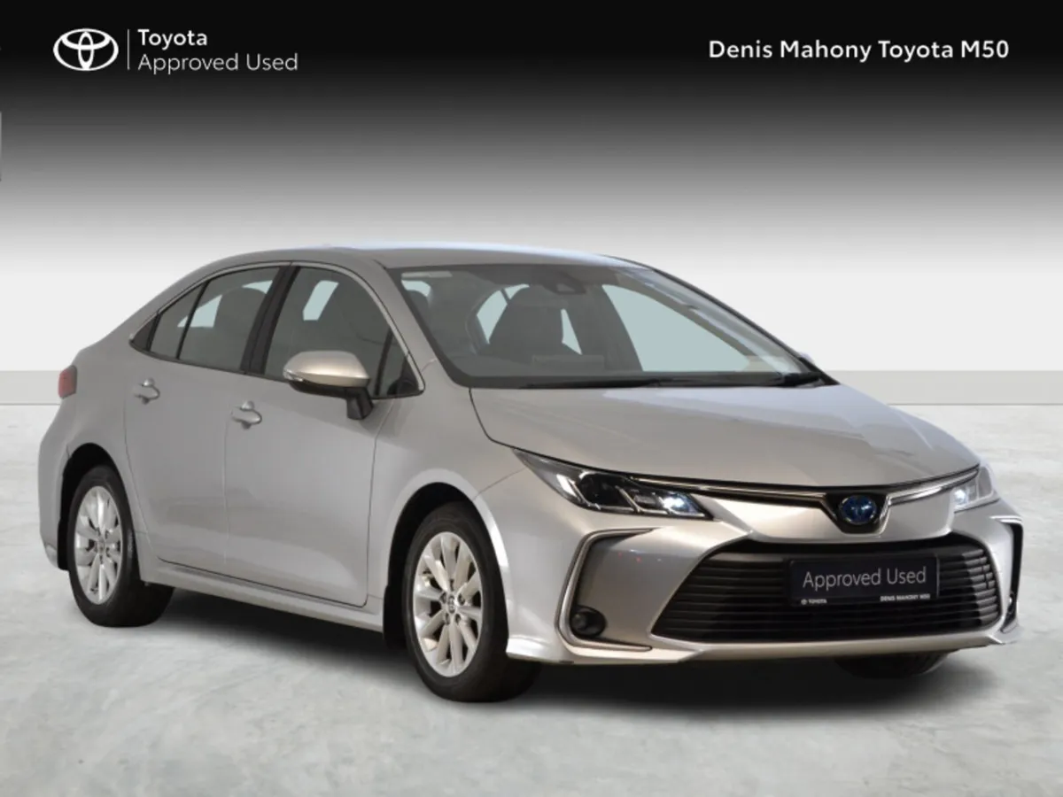 Toyota Corolla Hybrid Luna Saloon Auto - Image 1