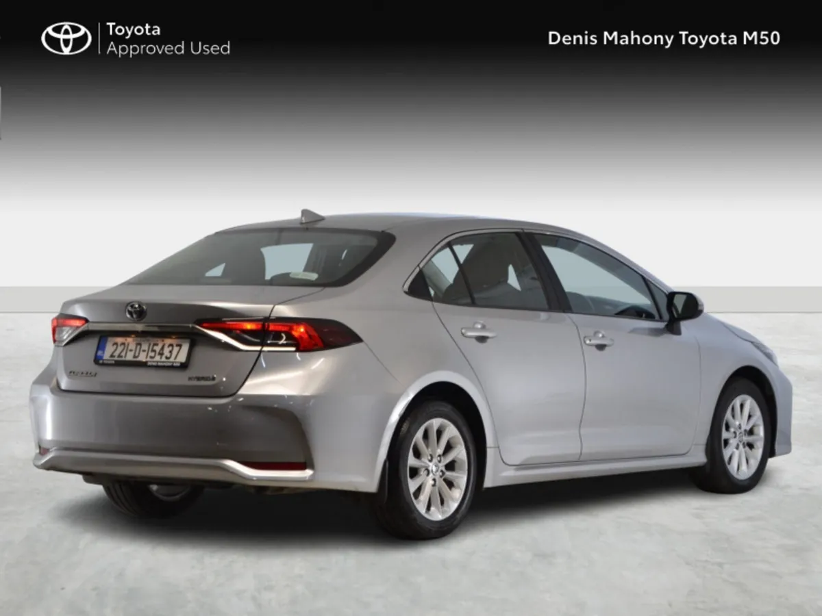 Toyota Corolla Hybrid Luna Saloon Auto - Image 2