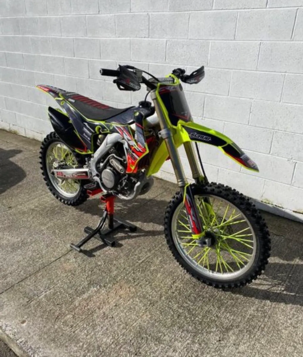 CRF250R Honda Motocross Bike - Image 2