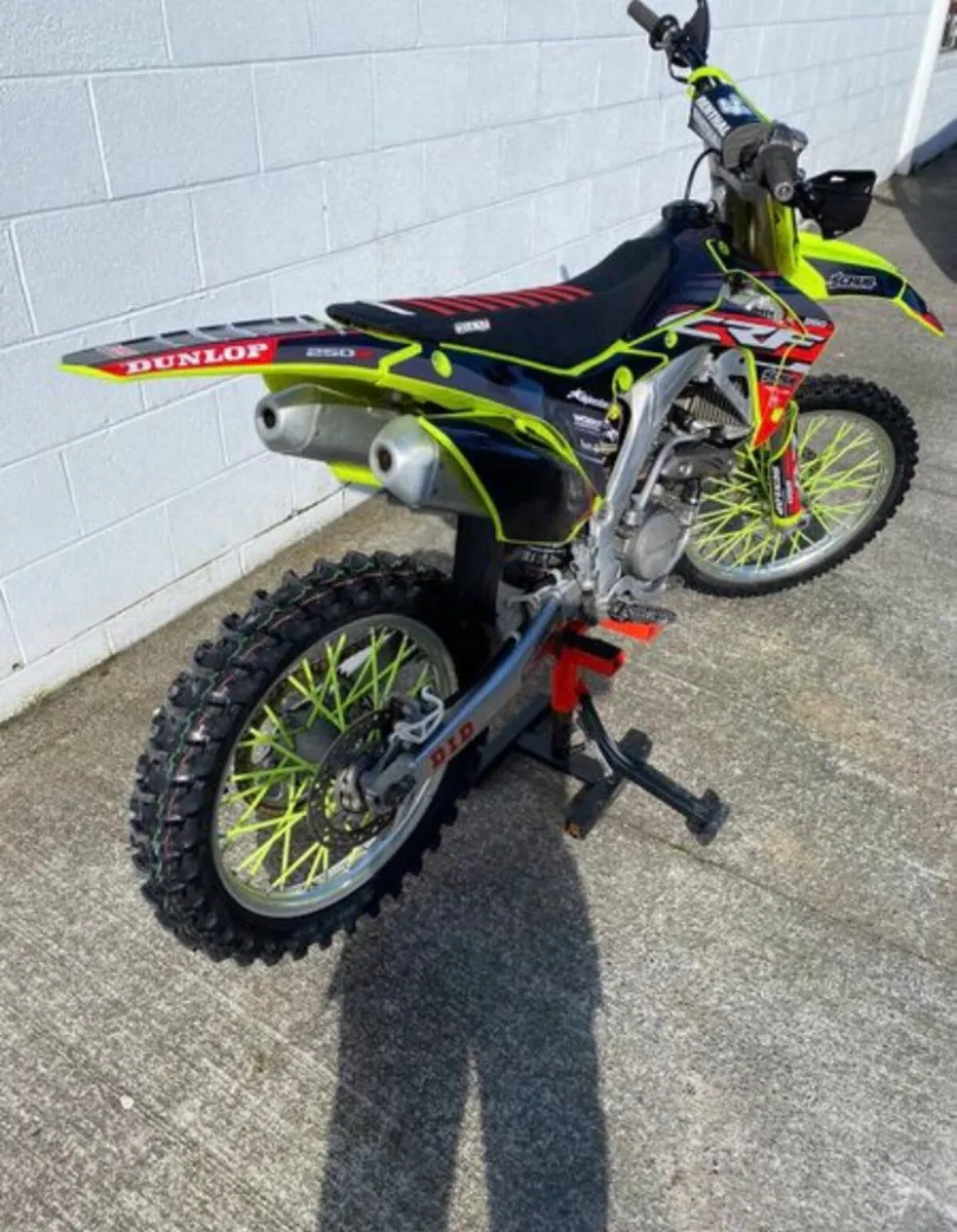 CRF250R Honda Motocross Bike - Image 3