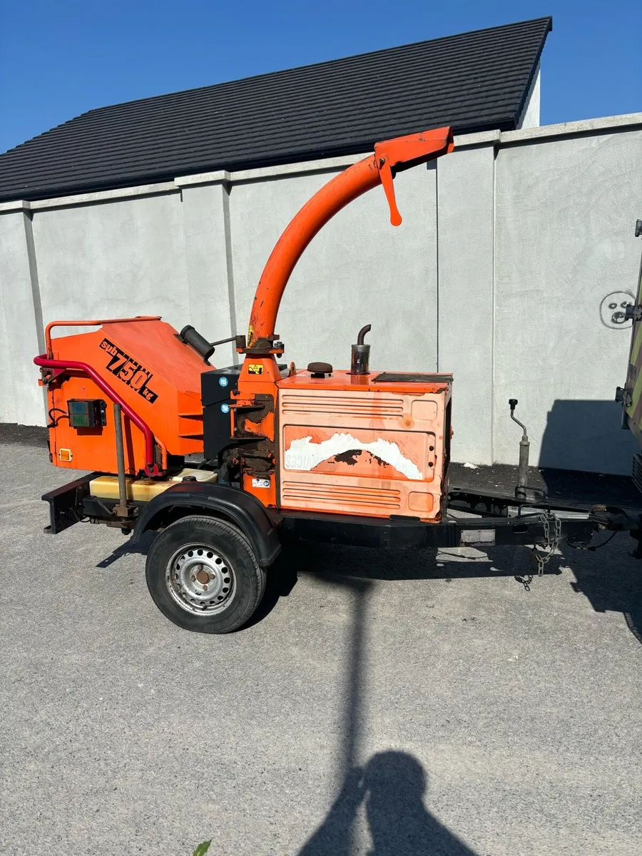 230 timber wolf wood chipper - Image 1
