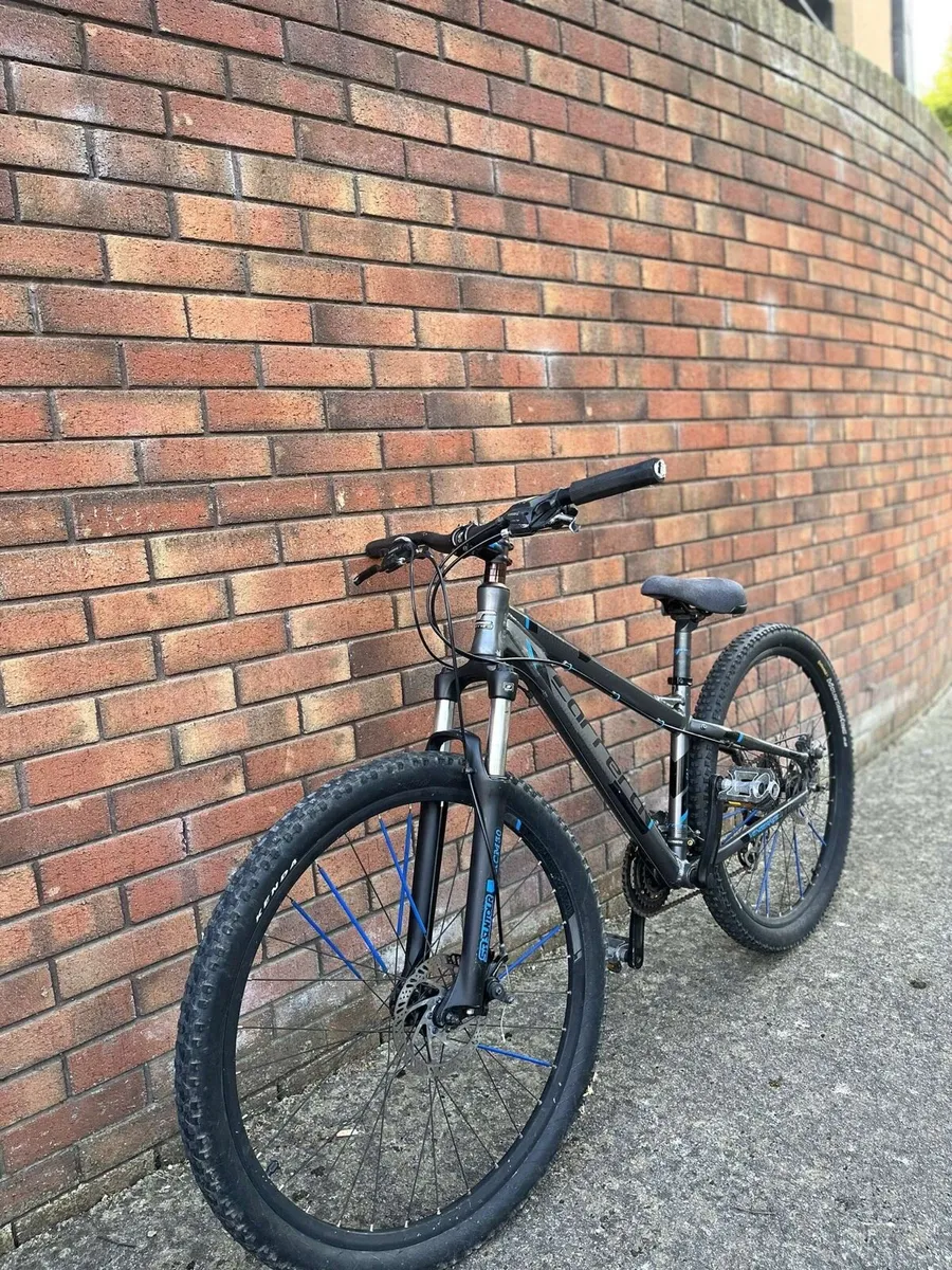 27.5 Inch Carrera vengeance wheelie bike - Image 1