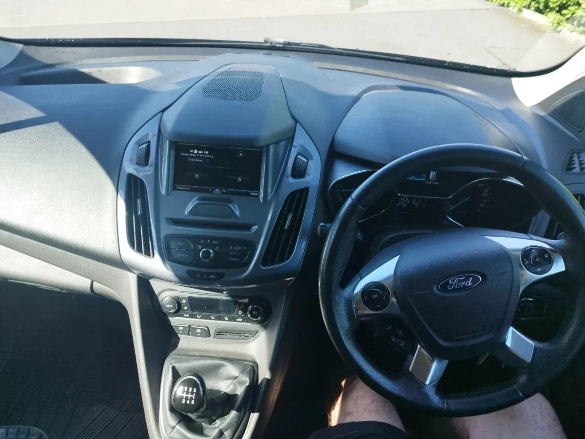 2015 Ford transit connect lwb limited edition - Image 3