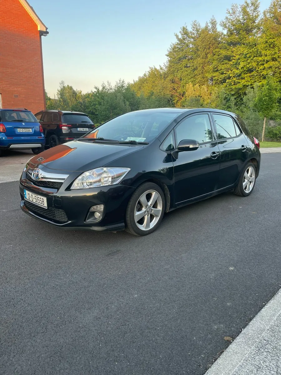 Toyota auris - Image 1