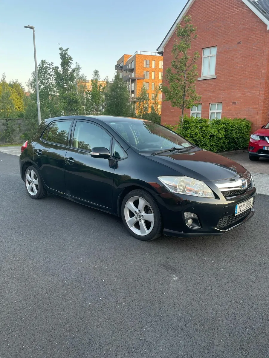 Toyota auris - Image 3