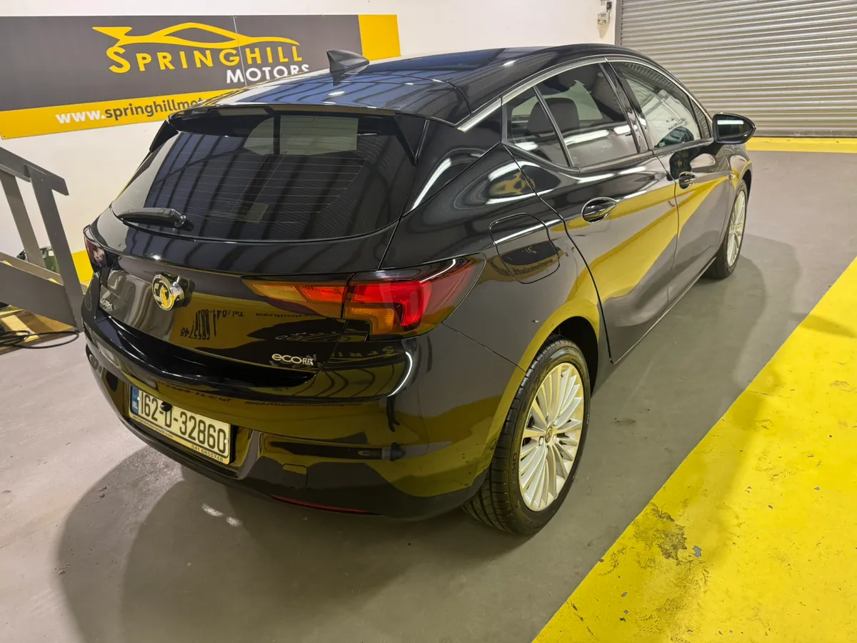 2016 Vauxhall Astra 1.6 CDTi ECOFLEX Elite NAV S/S - Image 4