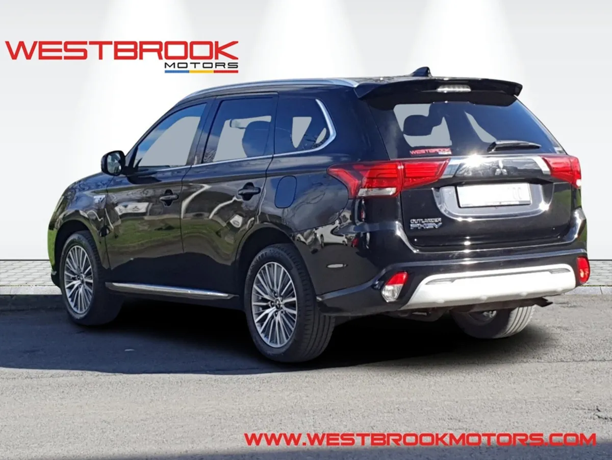 Mitsubishi Outlander DYNAMICS PHEV CV - Image 2