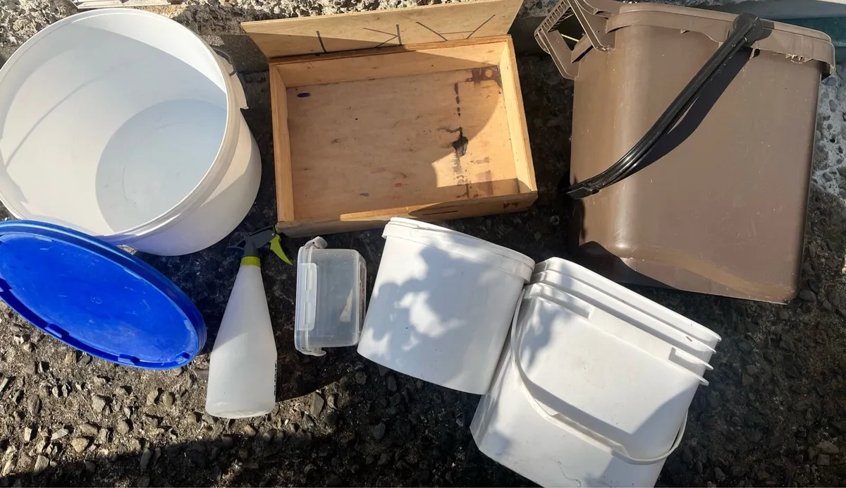 Bundle of items for garden Only €10 - Image 2