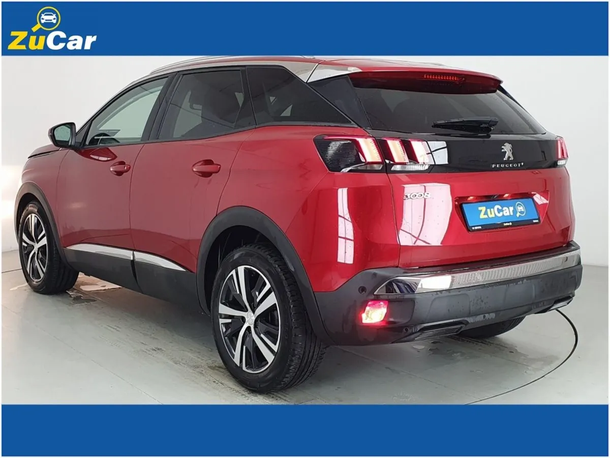 Peugeot 3008  110 1.5 Bluehdi 130bhp Allure - Image 4