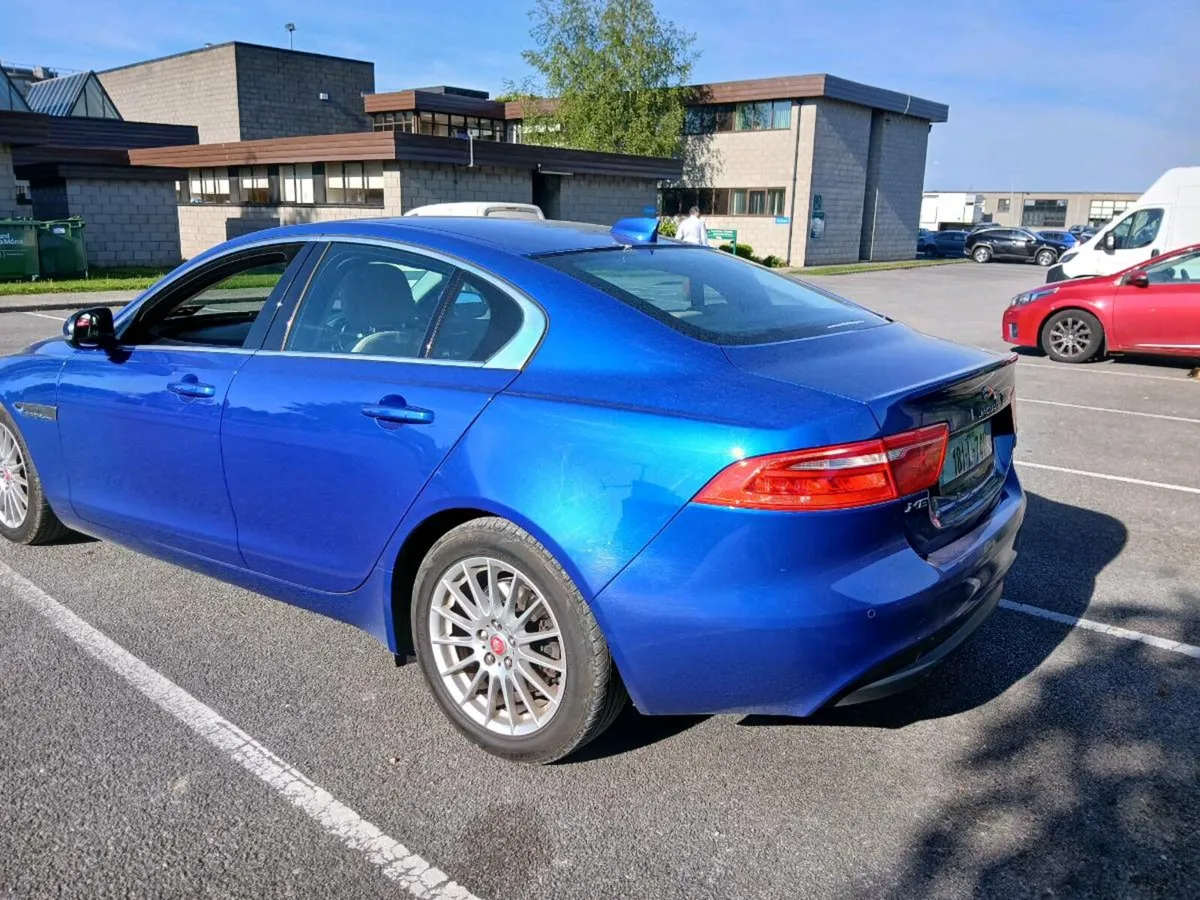 JAGUAR (181) XE 2.0 DIESEL AUTOMATIC - Image 4