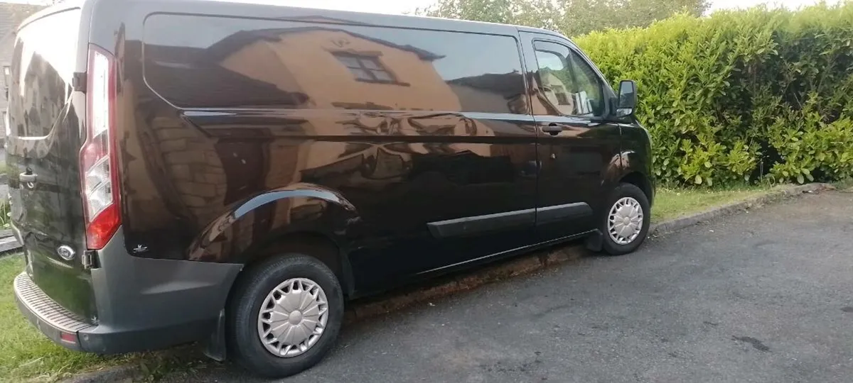 Ford transit custom,taxed and tested until August - Image 4