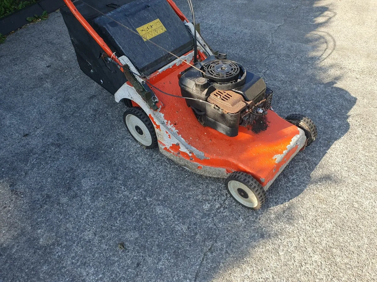 Selfdrive lawnmower - Image 3