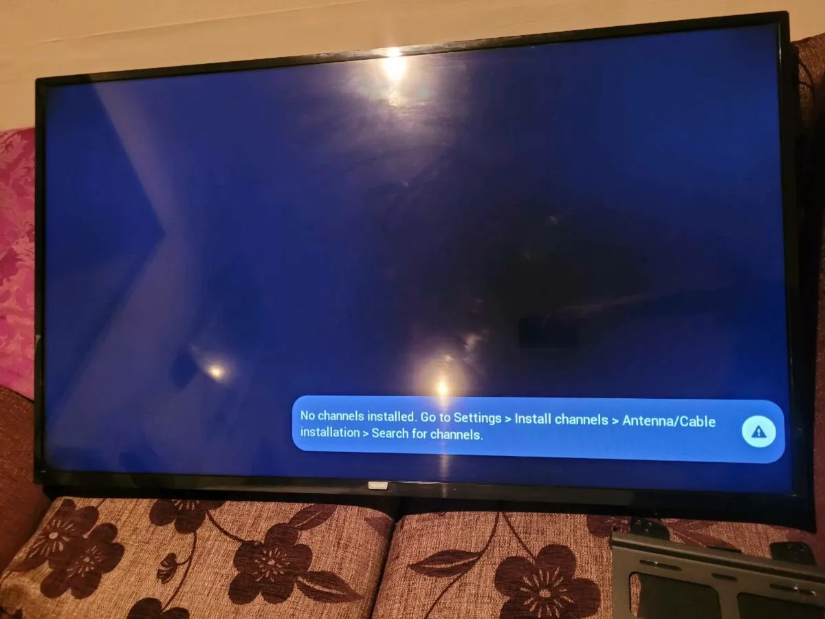 50" Philips Tv - Image 3