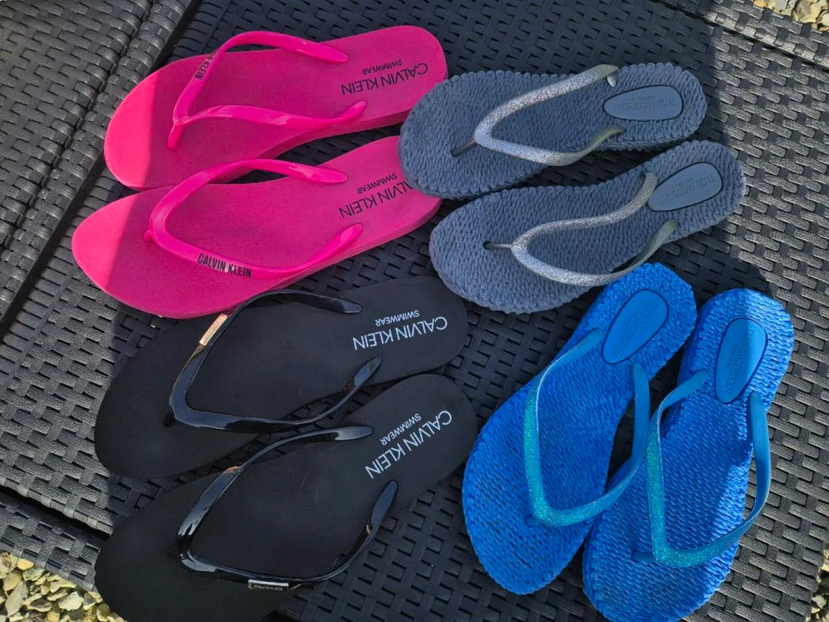 Flip flops size 6 - Image 1