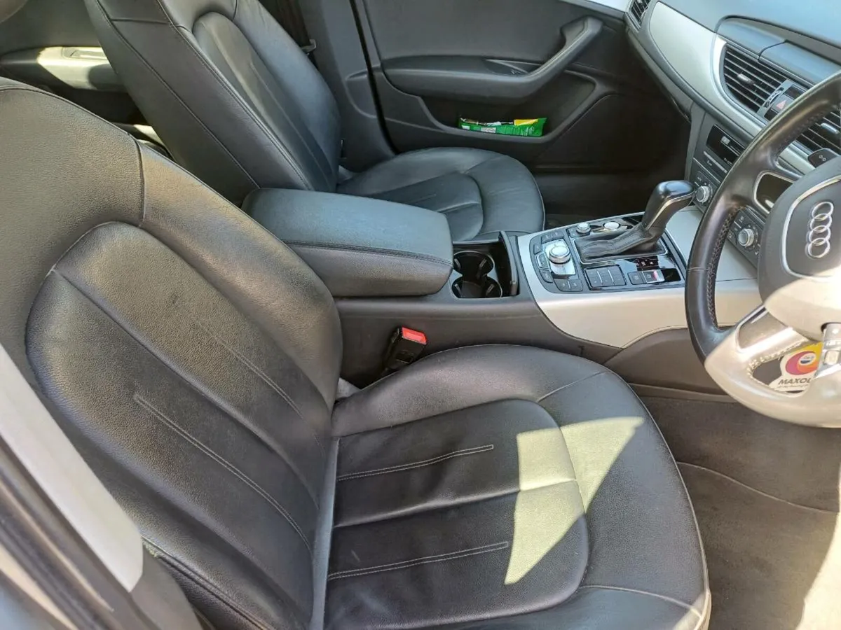 Car - Image 4