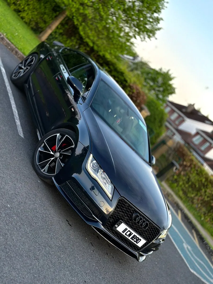 Audi A7 2011 - Image 2