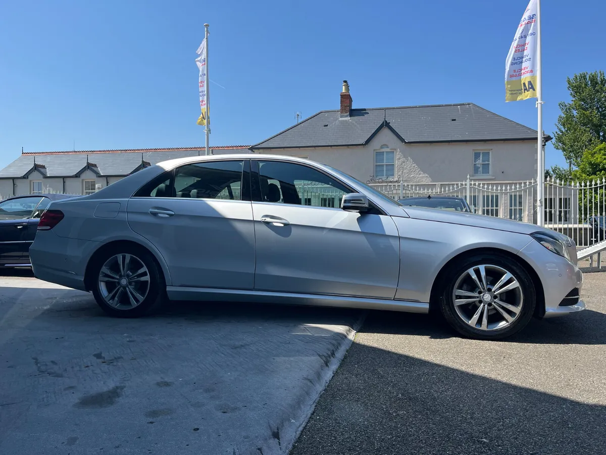141 Mercedes Benz E220 CDI Elegance - Image 4