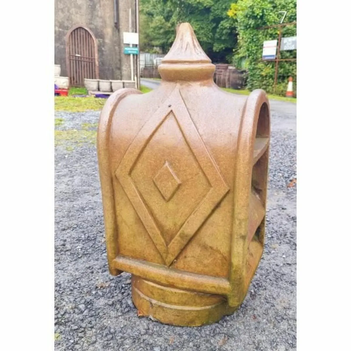 Ornate Chimney Pot KAS645 - Image 1