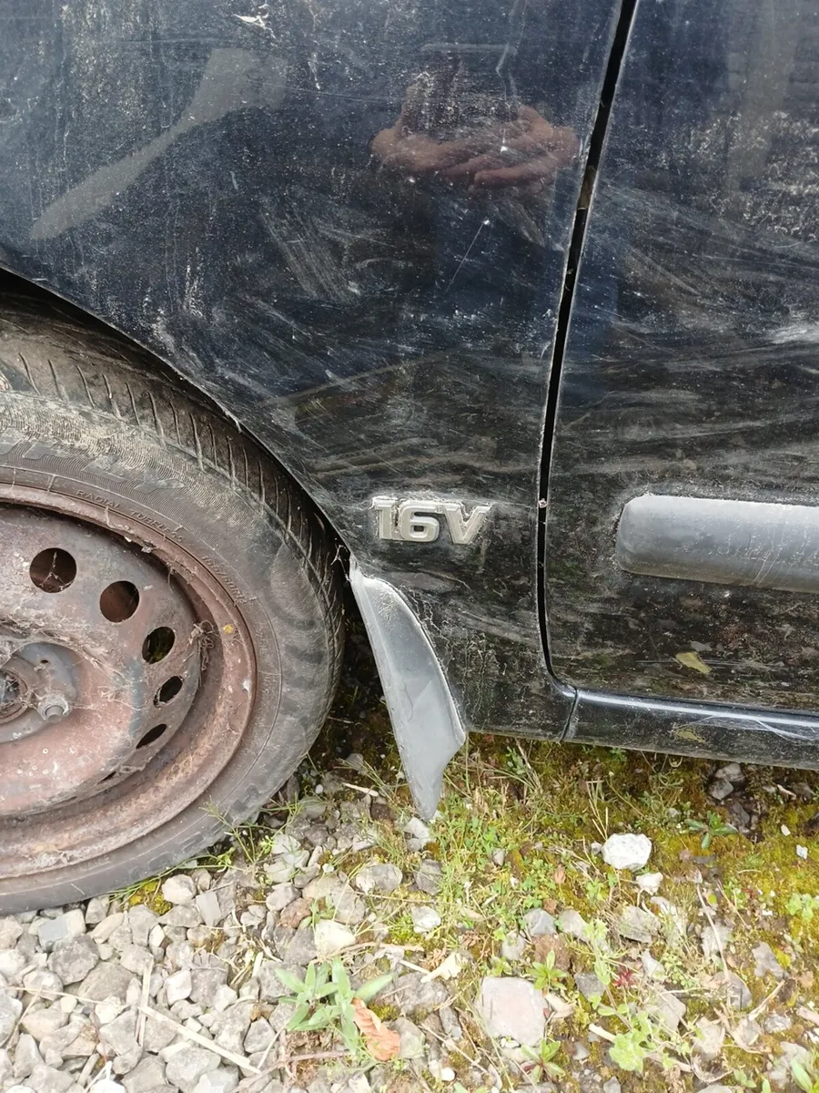 Nissan micra - Image 4