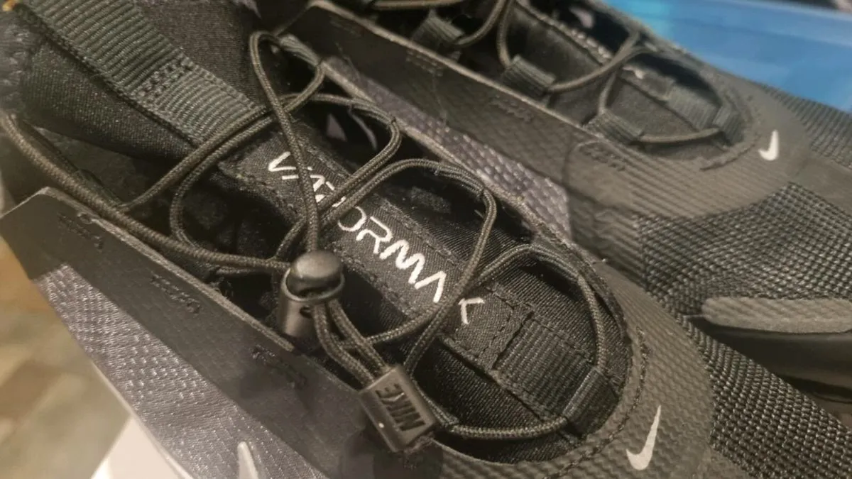 Nike Air vapormax size 6,new - Image 4