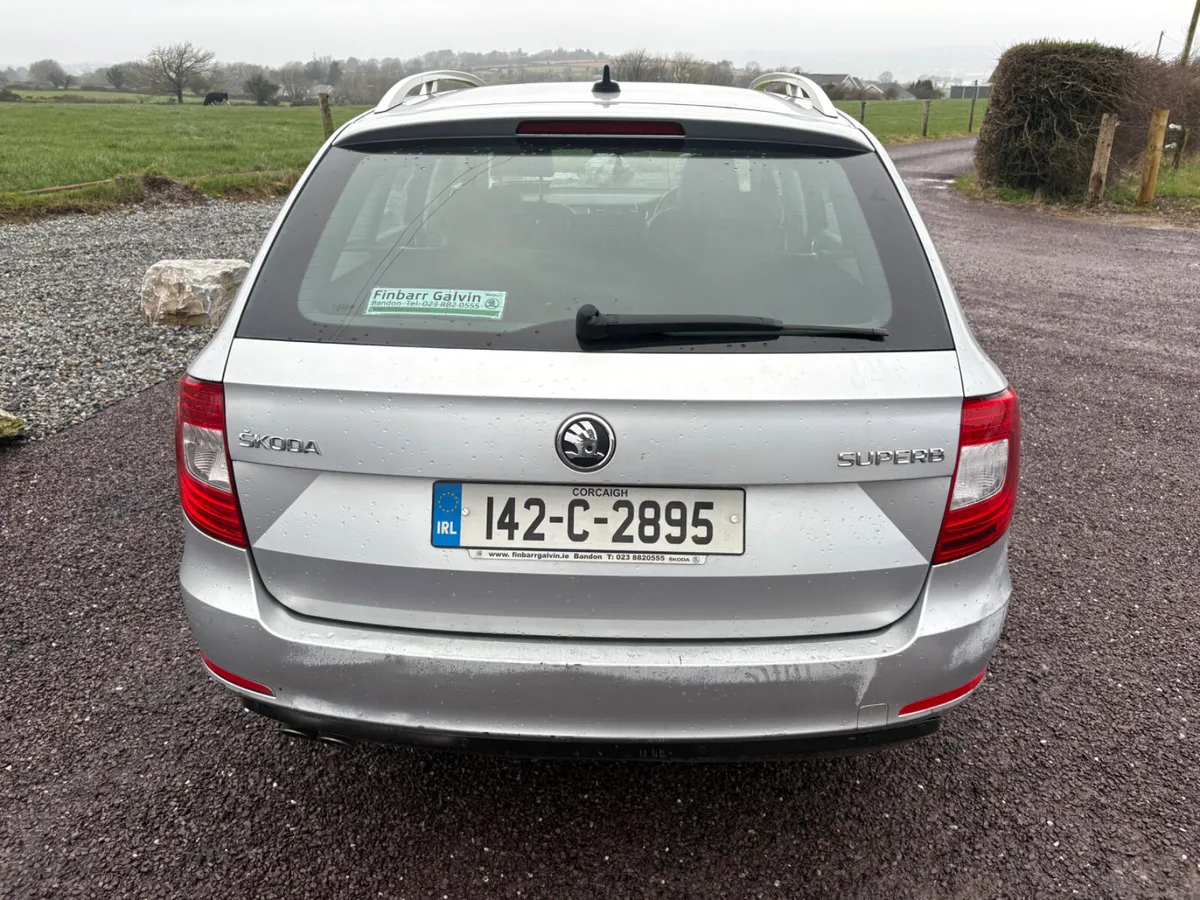 Skoda Superb 2014 - Image 3