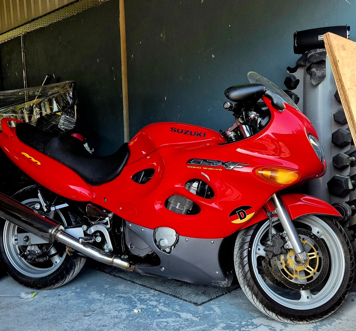 1997 SUZUKI GSXF 600 MINT CON LOW KM 24K 1 OWNER - Image 1