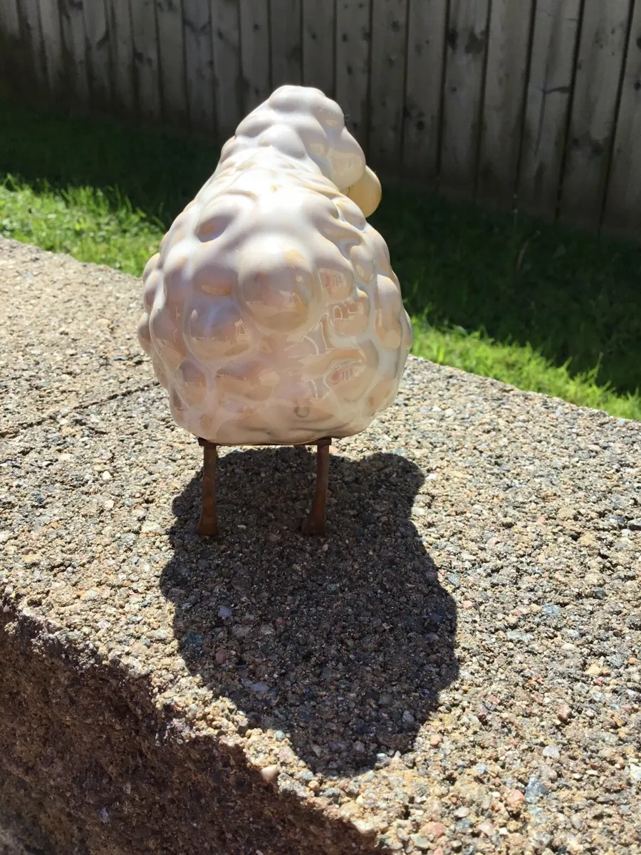 Pottery sheep ornament - Image 3