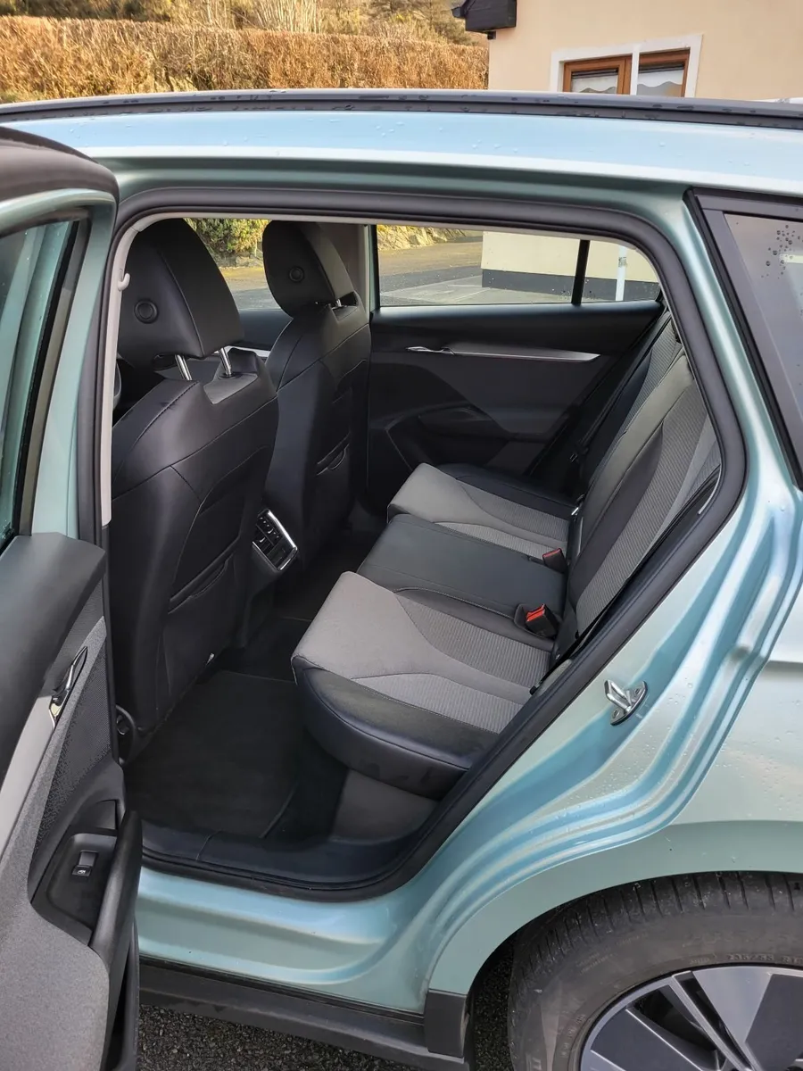Skoda Enyaq 2022 - Image 2