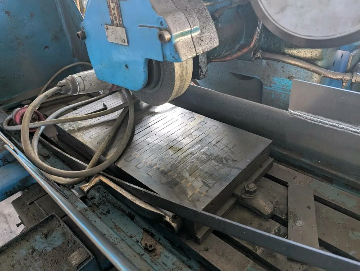 Jones - ShipmanSurface Grinder 1011 - Image 3