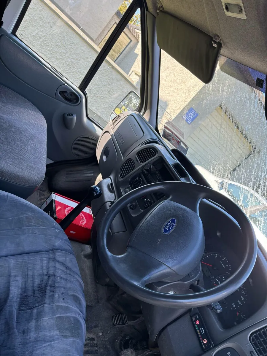 Ford Transit 2005 - Image 4