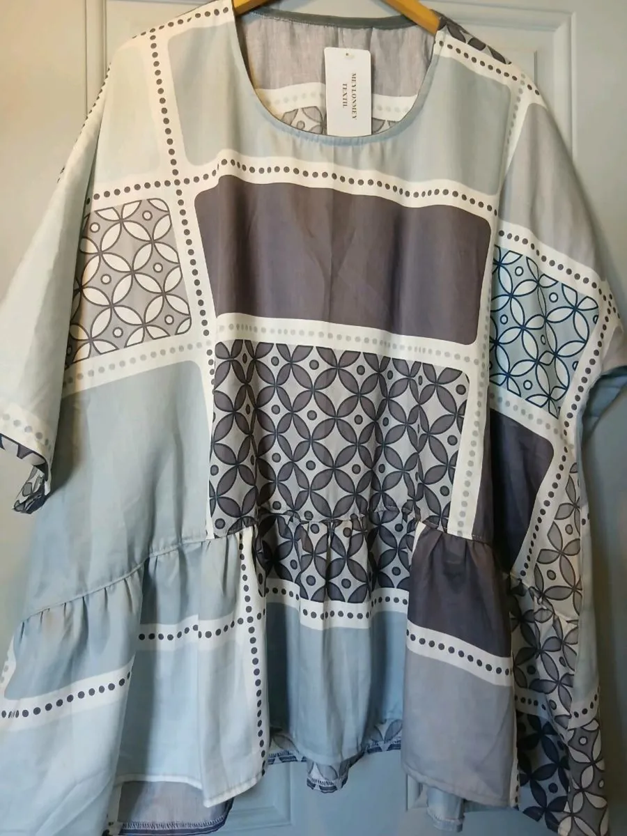 Ladies blouse - Image 1