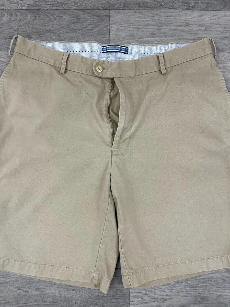Peter Millar Puma Cotton Shorts Mens W36 - Image 2