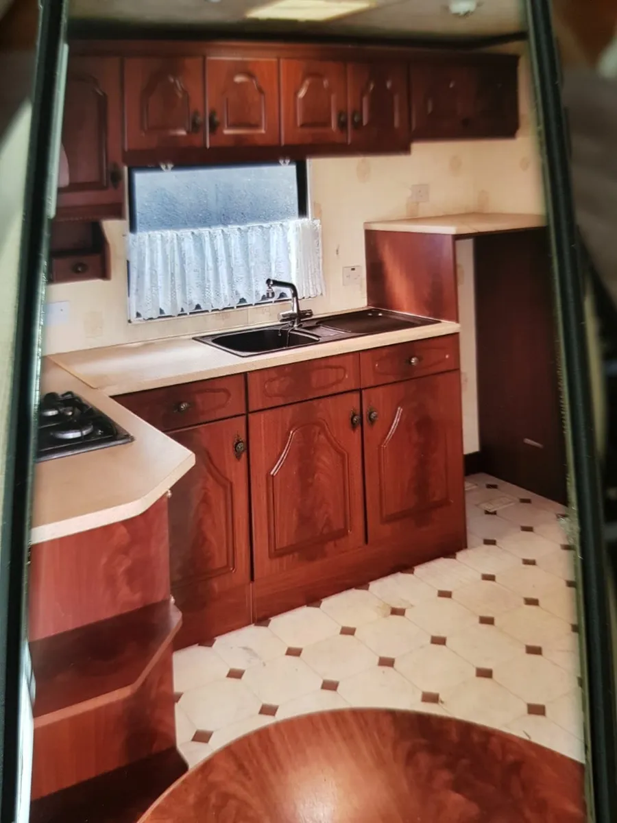 Willerby Mobile Home in new condition - Image 1