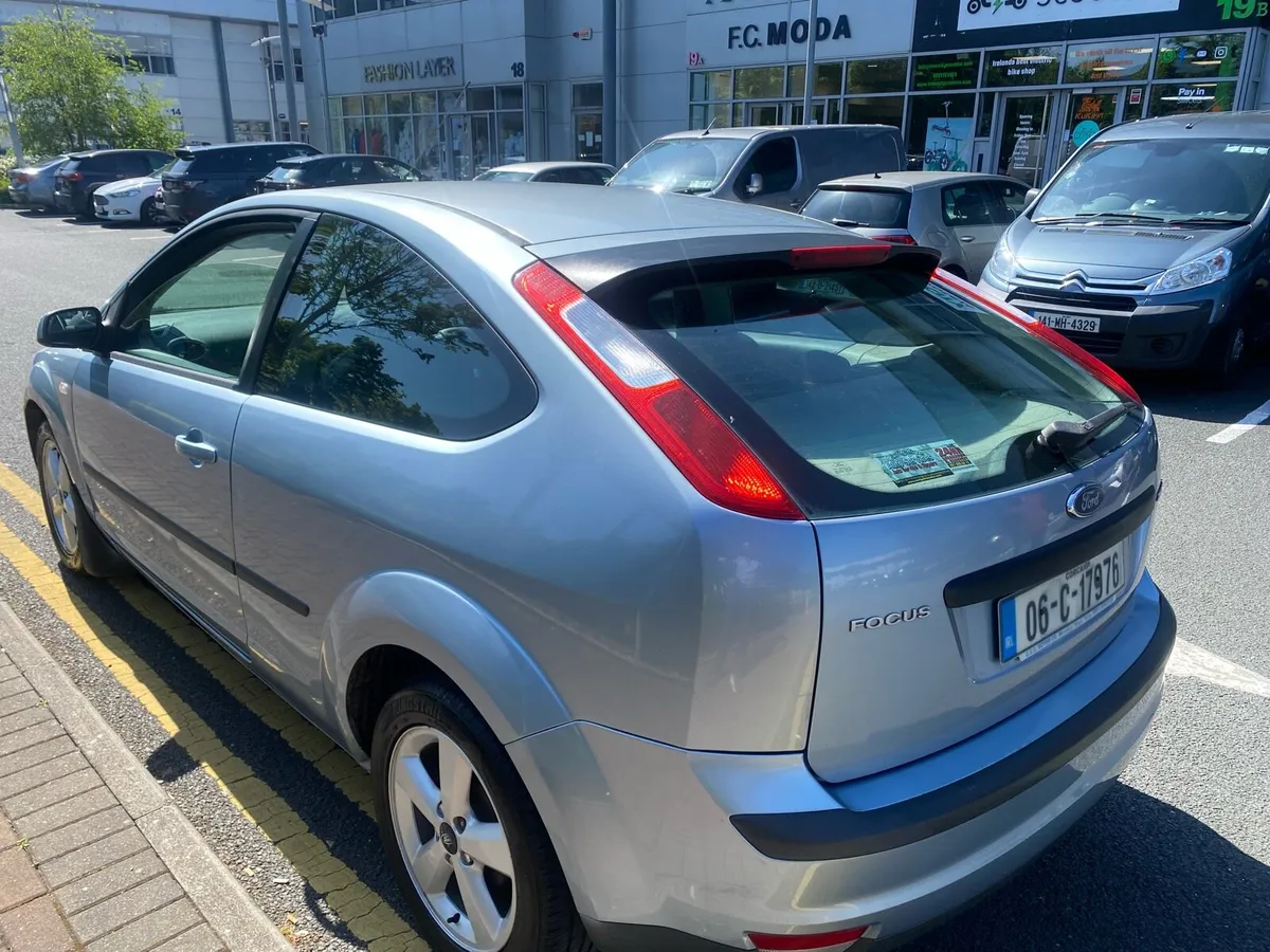 FORD FOCUS ZETEC AUTOMATIC ONLY 104,322 KM - Image 4