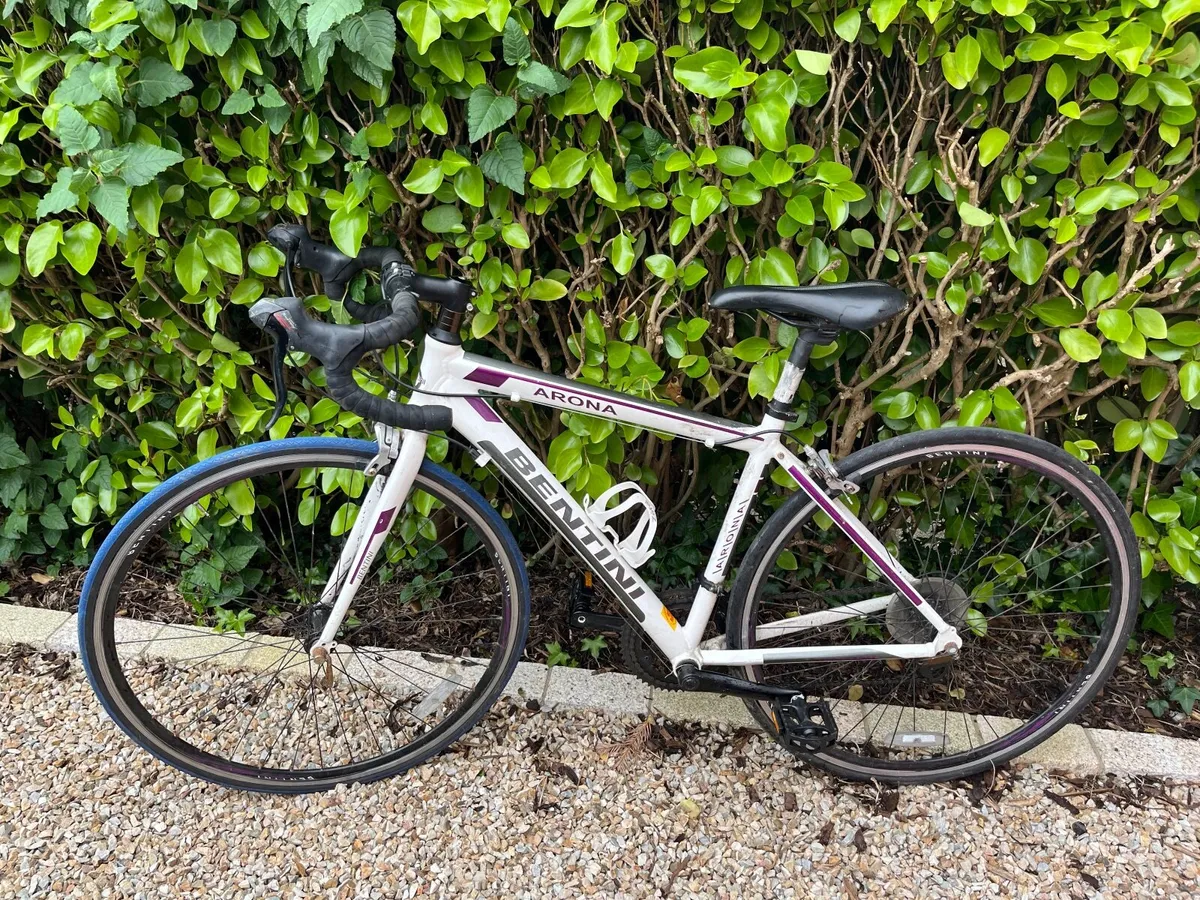 Female Racer Bike - Image 1