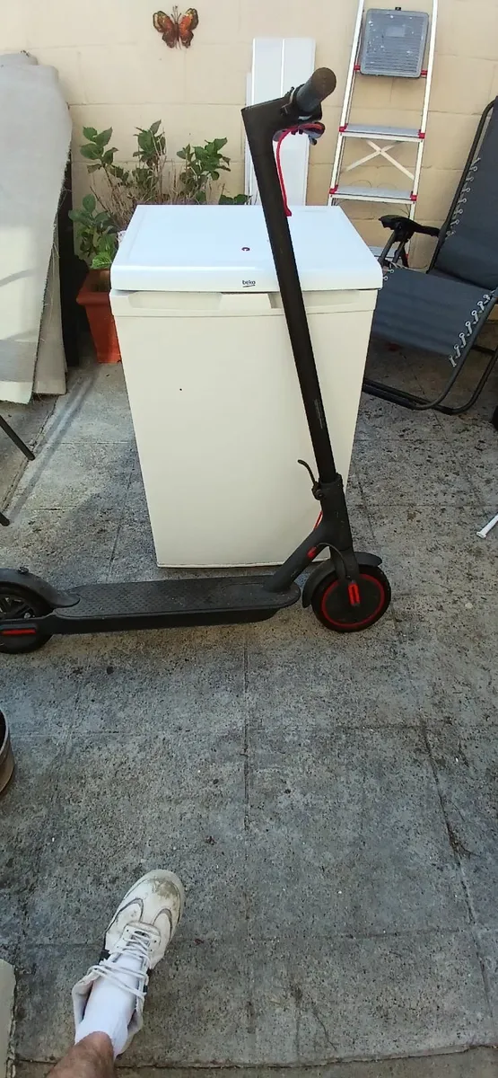 Xiaomi Electric Scooter - Image 2