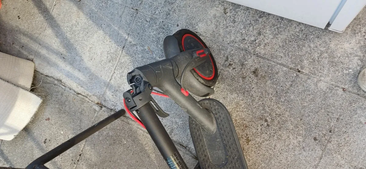 Xiaomi Electric Scooter - Image 4