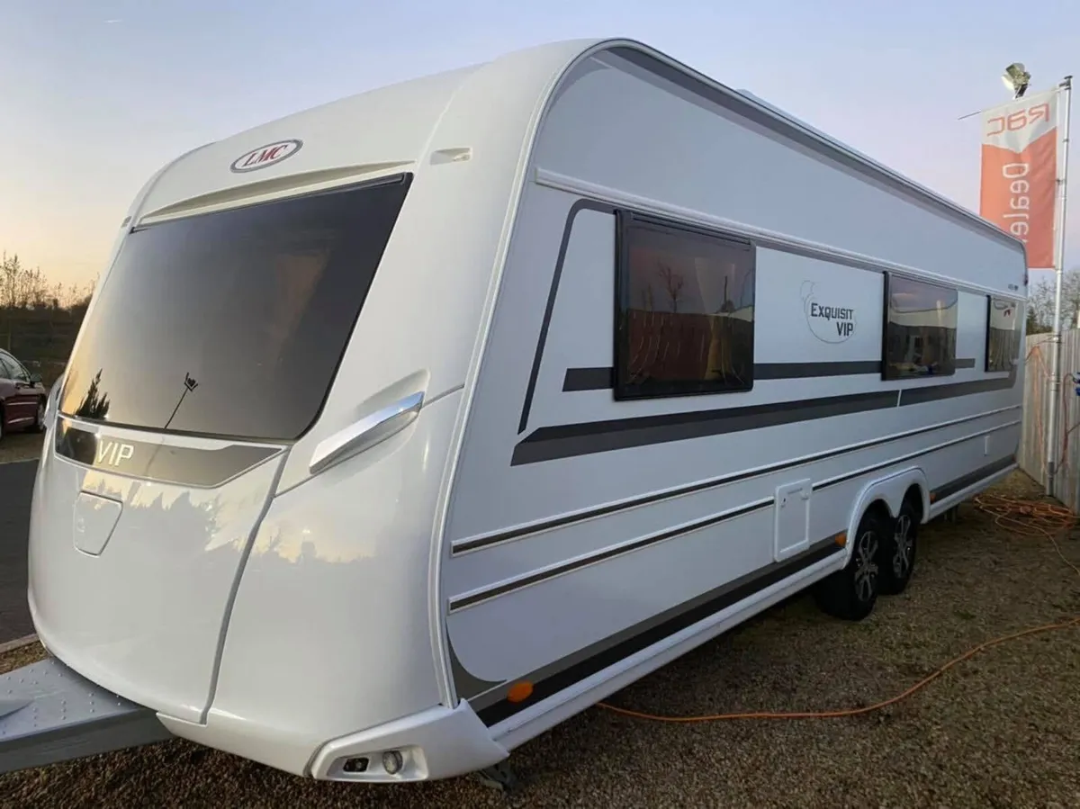 2020 LMC 655 BIP EXQUISITE 5/6 BERTH LUX CARAVAN - Image 2
