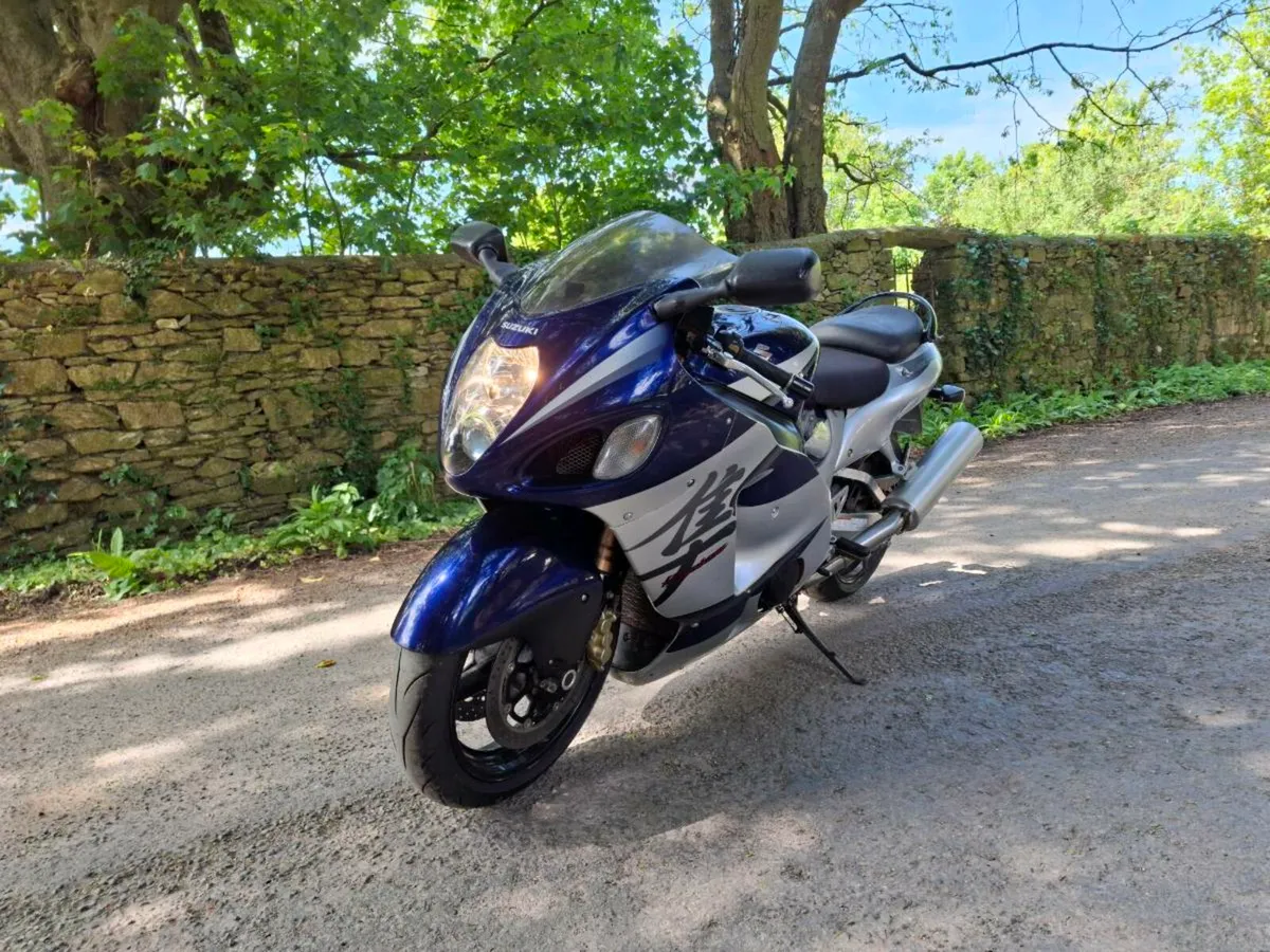 2005 Suzuki Hayabusa Barn find 6k miles!! - Image 4