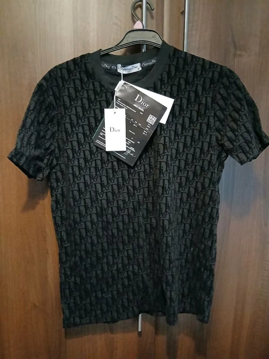 Top n shorts - Image 1