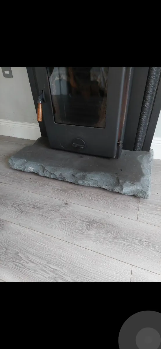 Hearth stone - Image 1