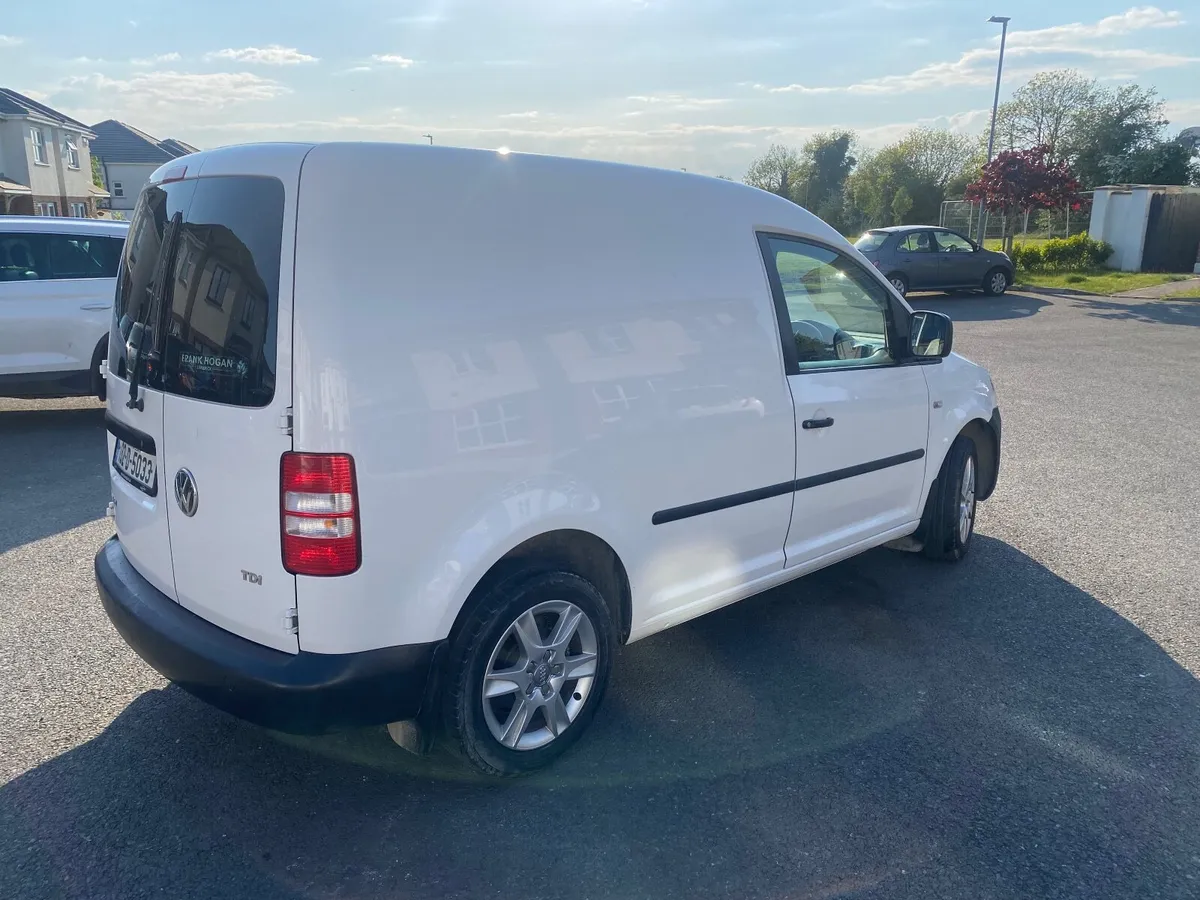 Volkswagen Caddy 2013 - Image 1