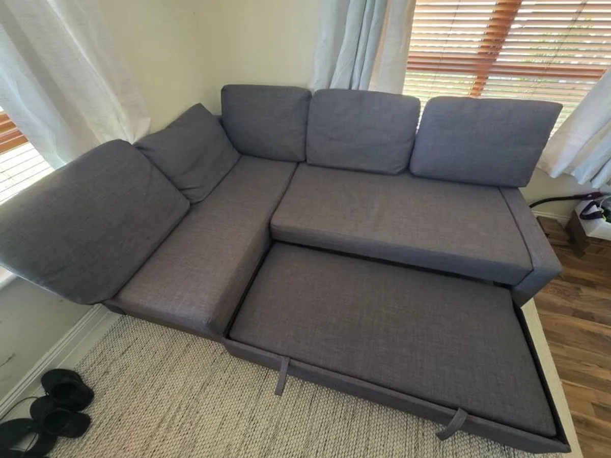 Pull Out Sofa Bed w/storage - Image 2
