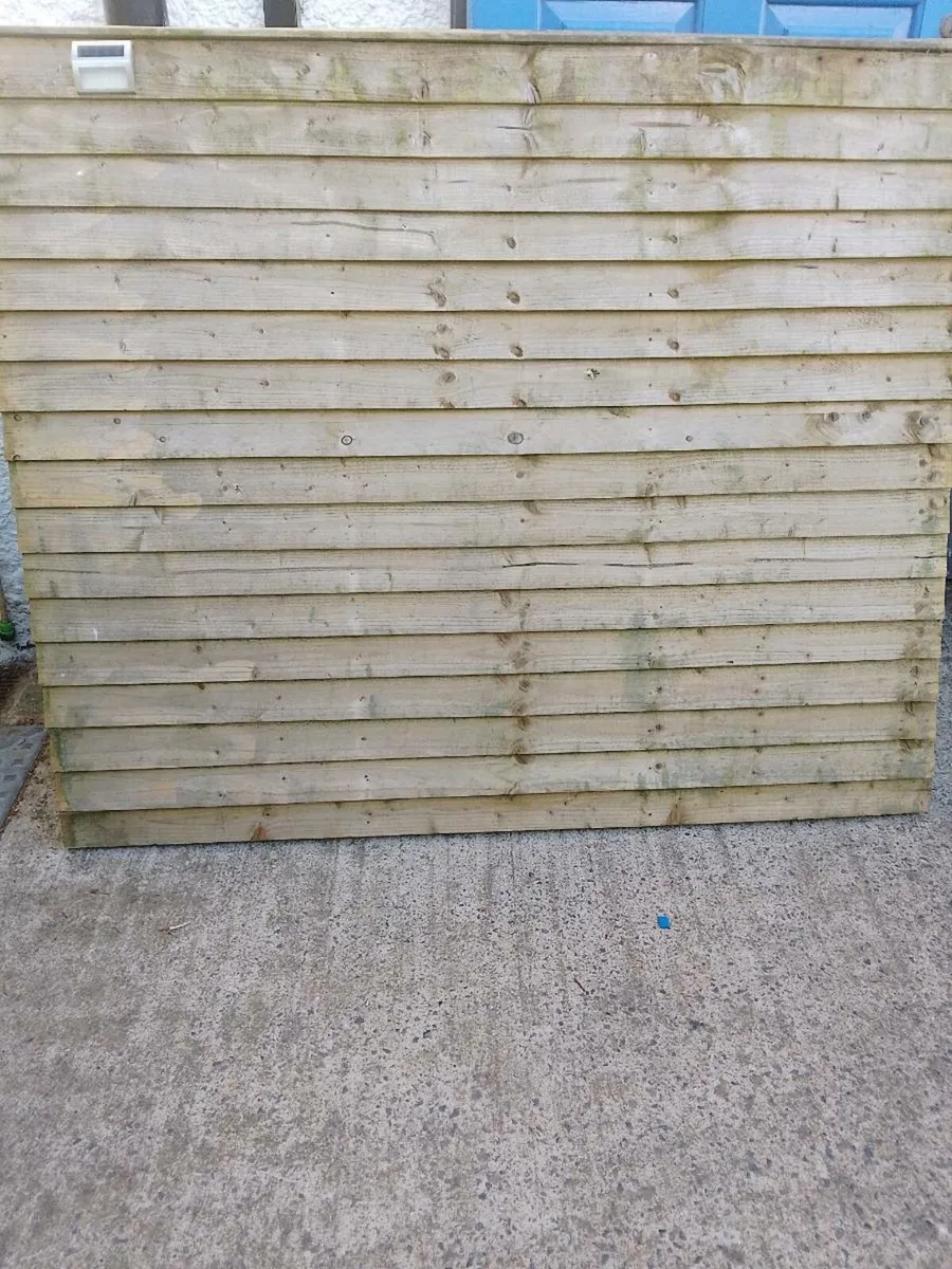 Fence panels